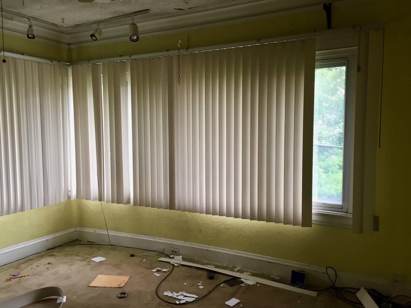 Unfinished room before renovation